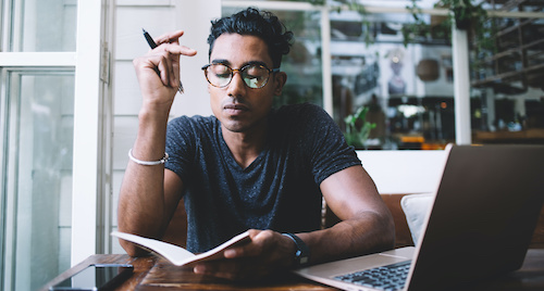 employee practicing emotional agility at work